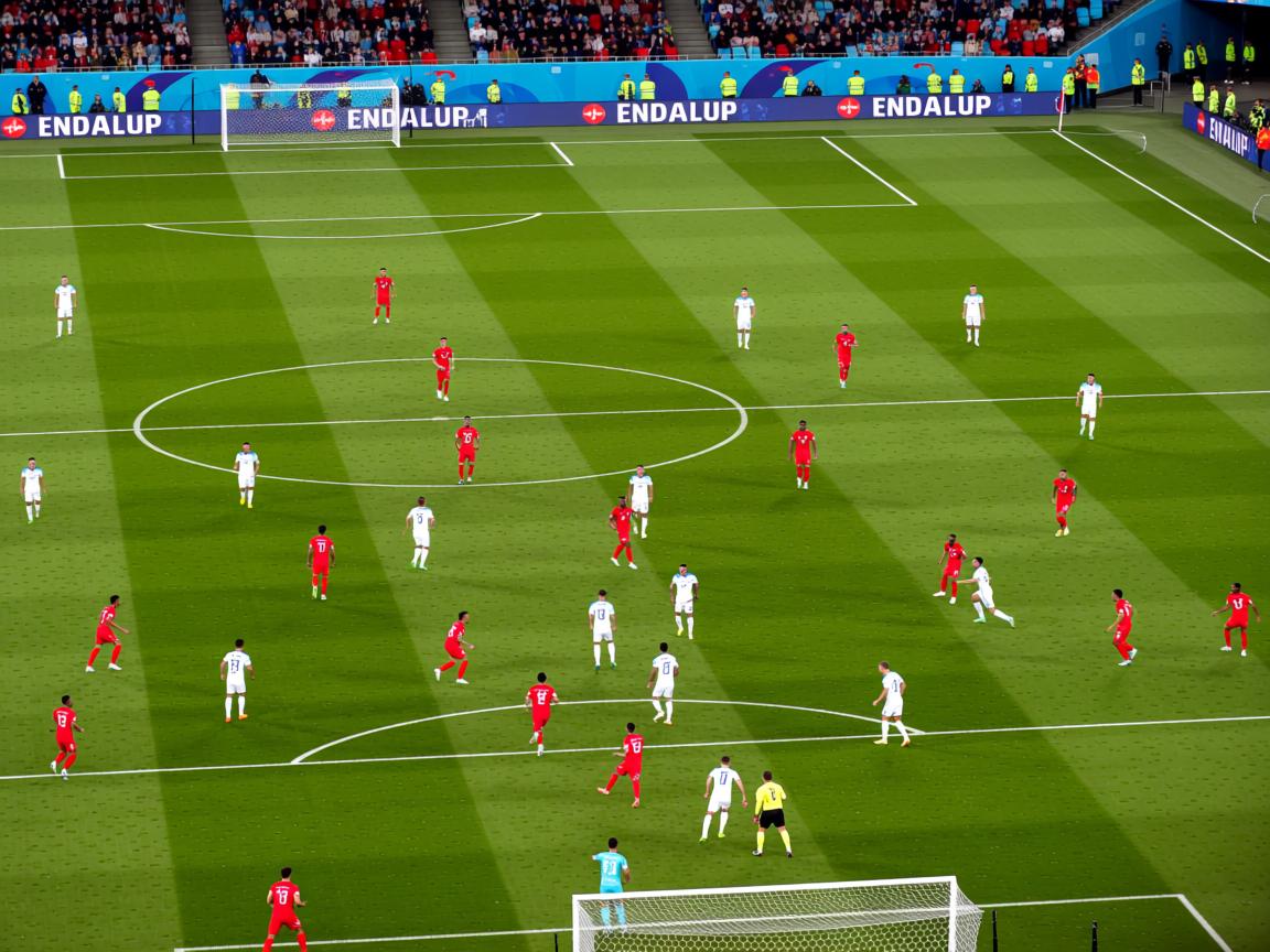 米兰体育官方网页版-风云再起！法甲球队畅快挥洒进攻战术